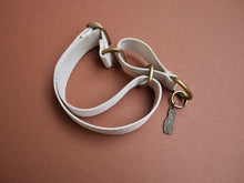 Gardenia Collar
